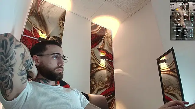 Luke davis01 online show from February 9, 2026, 1:04 pm