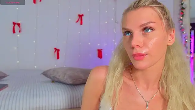 Nicole Hampton online show from March 27, 2026, 5:12 pm