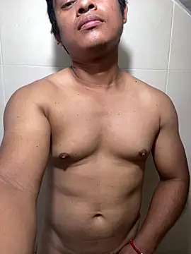 Snapshot of Jeter95 chatting on February 12, 2026, 9:54 pm Jeter95 online show from February 12, 2026, 9:54 pm