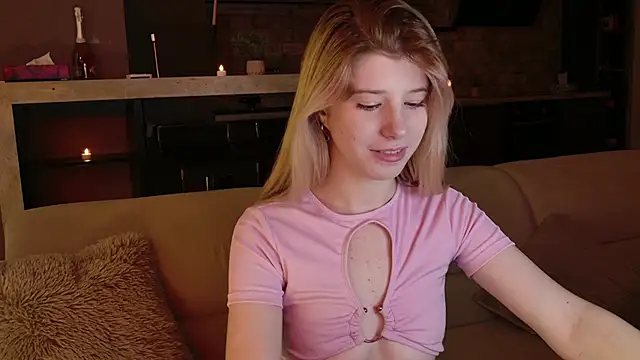 Bella amory online show from February 9, 2025, 1:00 am