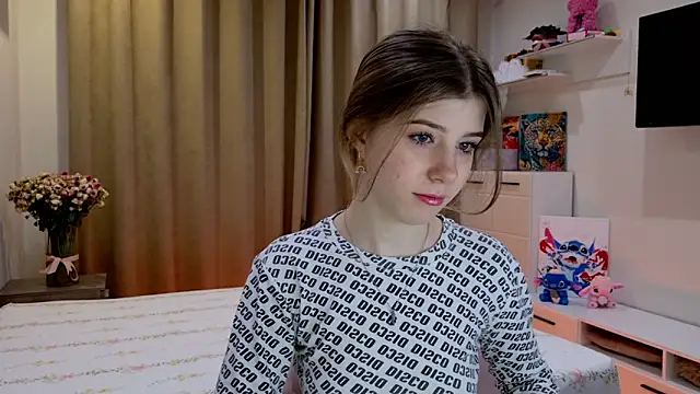 Snapshot of Bella_amory chatting on March 15, 2026, 6:03 pm Bella amory online show from March 15, 2026, 6:03 pm
