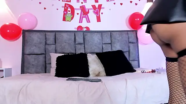 Snapshot of AdelaLust chatting on February 11, 2026, 3:44 am AdelaLust online show from February 11, 2026, 3:44 am