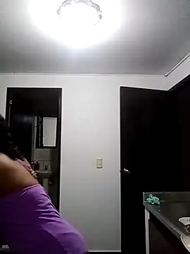 Snapshot of AdelaLust chatting on February 22, 2026, 12:12 am AdelaLust online show from February 22, 2026, 12:12 am