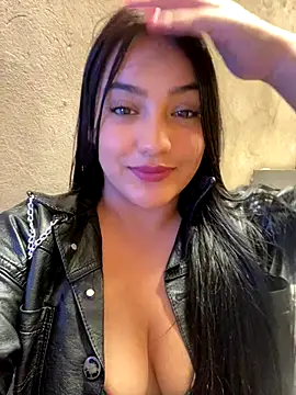 Sahanaprincessll online show from November 27, 2025, 4:20 pm