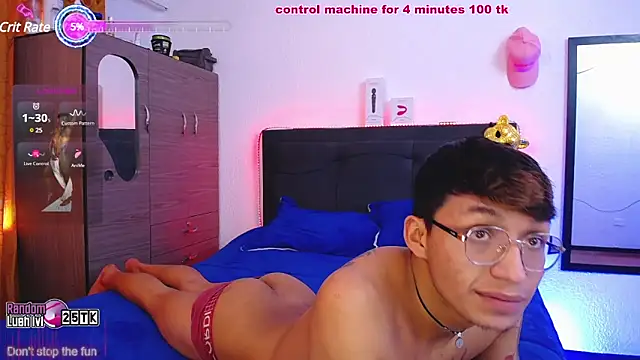 Snapshot of Engol_beliall chatting on March 6, 2025, 3:13 pm Engol beliall online show from March 6, 2025, 3:13 pm