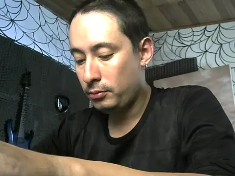 vampireathome online show from April 9, 2026, 6:02 pm