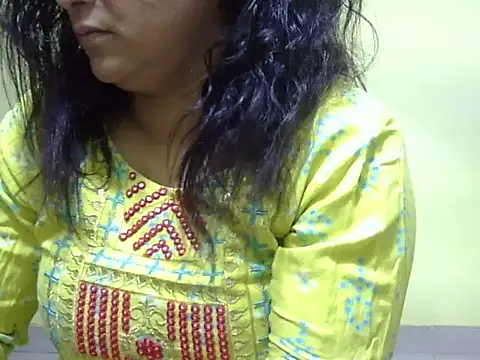 Your cutiepie  online show from October 29, 2025, 8:49 am