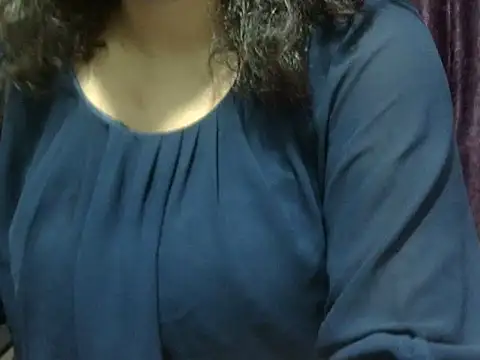Snapshot of Your_cutiepie_ chatting on June 14, 2026, 10:50 am Your cutiepie online show from June 14, 2026, 10:50 am