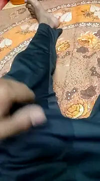 Snapshot of Yashkumar_0697 chatting on February 22, 2025, 6:52 pm Yashkumar 0697 online show from February 22, 2025, 6:52 pm