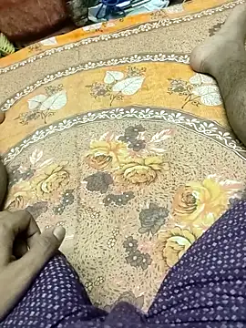 Snapshot of Yashkumar_0697 chatting on October 19, 2025, 7:36 pm Yashkumar 0697 online show from October 19, 2025, 7:36 pm