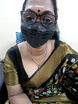 Snapshot of niiveditha chatting on February 15, 2025, 5:39 pm niiveditha online show from February 15, 2025, 5:39 pm