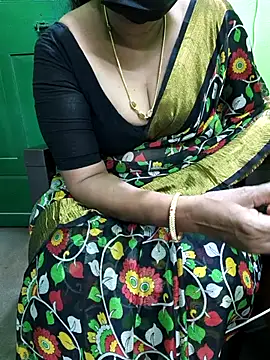 Snapshot of niiveditha chatting on September 15, 2025, 2:50 pm niiveditha online show from September 15, 2025, 2:50 pm