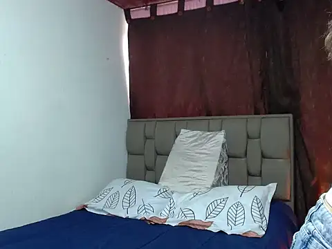 PenelopeMist online show from January 15, 2026, 7:17 pm