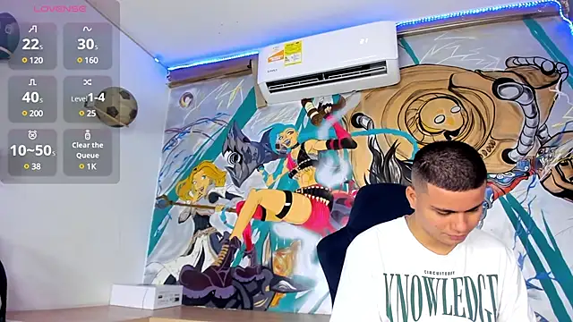 Snapshot of Sebastian_Phoenix chatting on March 12, 2025, 11:53 am Sebastian Phoenix online show from March 12, 2025, 11:53 am