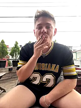 Angel Montiell online show from September 17, 2025, 9:05 pm