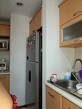 Snapshot of Alicee10 chatting on November 20, 2025, 6:40 pm Alicee10 online show from November 20, 2025, 6:40 pm