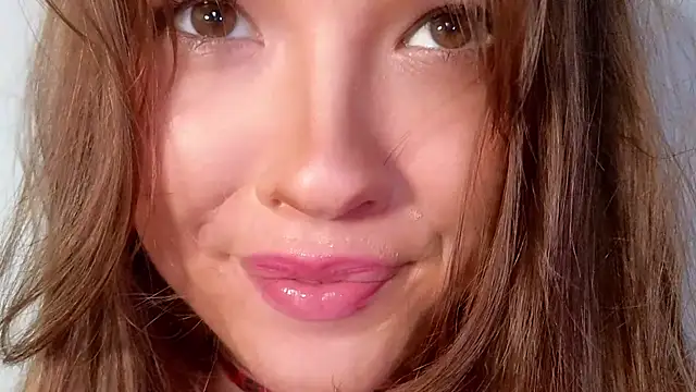 Snapshot of DemiDee chatting on November 15, 2025, 1:29 pm DemiDee online show from November 15, 2025, 1:29 pm