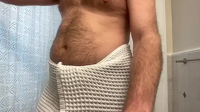 Snapshot of bottombearishguy chatting on February 12, 2025, 2:10 pm bottombearishguy online show from February 12, 2025, 2:10 pm