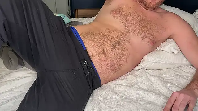 Snapshot of bottombearishguy chatting on February 14, 2025, 6:51 pm bottombearishguy online show from February 14, 2025, 6:51 pm