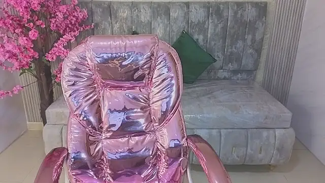 salome stockman s online show from January 10, 2026, 1:24 pm