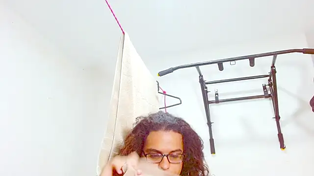 Diane blossom online show from February 23, 2025, 6:01 pm