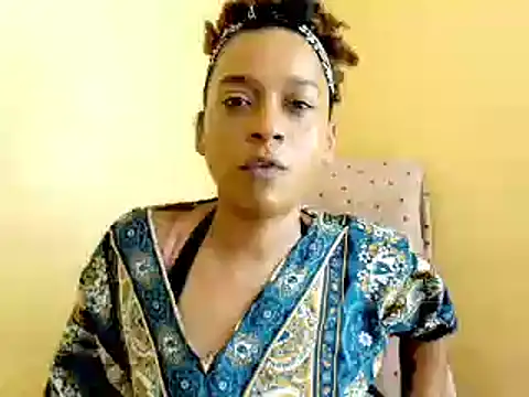 Snapshot of 1fiestyalpha chatting on November 19, 2025, 8:47 am 1fiestyalpha online show from November 19, 2025, 8:47 am