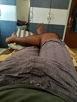 Snapshot of Tamil_small_cock chatting on April 26, 2026, 8:23 am Tamil small cock online show from April 26, 2026, 8:23 am