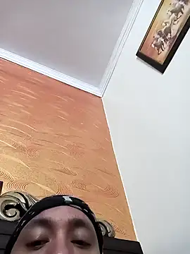 Snapshot of innocentboy1987 chatting on February 12, 2025, 12:58 am innocentboy1987 online show from February 12, 2025, 12:58 am