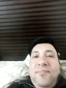 innocentboy1987 online show from February 19, 2026, 11:28 am