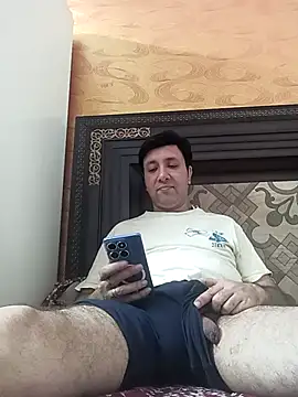 innocentboy1987 online show from June 7, 2026, 8:18 am