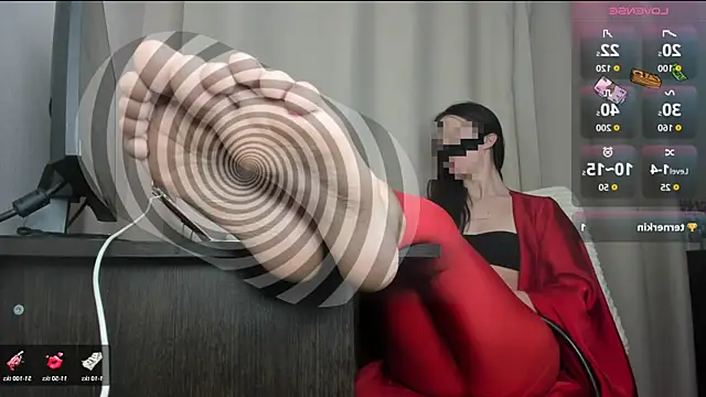 Snapshot of holyharlot chatting on April 9, 2026, 8:09 am holyharlot online show from April 9, 2026, 8:09 am