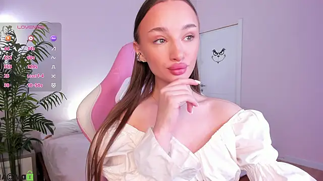 miiss  lulu online show from January 19, 2026, 12:58 am