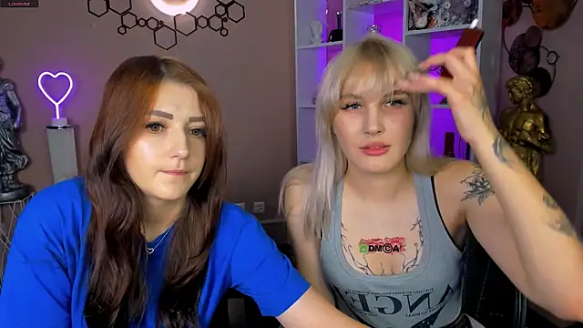 Snapshot of catherine_kitty chatting on September 21, 2025, 7:04 pm catherine kitty online show from September 21, 2025, 7:04 pm