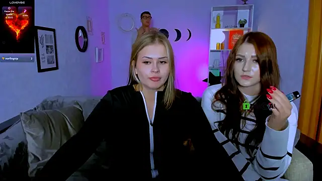 Snapshot of catherine_kitty chatting on October 5, 2025, 7:12 pm catherine kitty online show from October 5, 2025, 7:12 pm