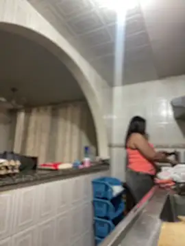 Snapshot of Carola-Ross chatting on November 28, 2025, 6:32 pm Carola-Ross online show from November 28, 2025, 6:32 pm