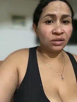 Carola-Ross online show from December 23, 2025, 12:08 am