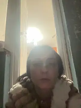 Miroslava1247 online show from November 5, 2025, 8:20 pm