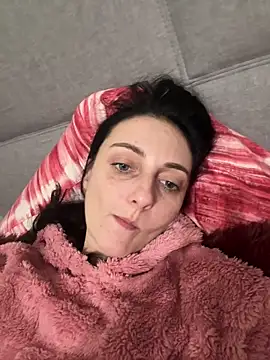 Miroslava1247 online show from February 26, 2026, 6:29 pm