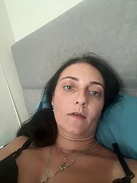Snapshot of Miroslava1247 chatting on June 28, 2026, 9:37 am Miroslava1247 online show from June 28, 2026, 9:37 am