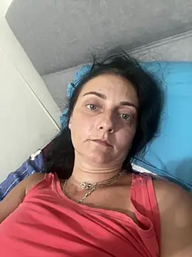 Snapshot of Miroslava1247 chatting on June 28, 2026, 9:43 pm Miroslava1247 online show from June 28, 2026, 9:43 pm