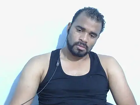 Snapshot of YOX22 chatting on November 8, 2025, 5:40 am YOX22 online show from November 8, 2025, 5:40 am