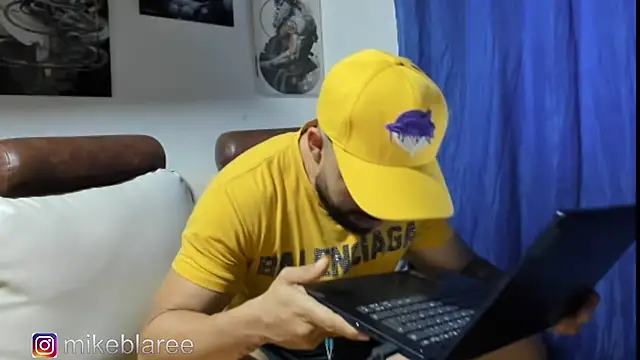 mikeblaree online show from November 27, 2025, 3:25 pm