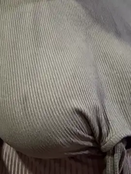 xxxsrilankagirl online show from January 18, 2026, 5:39 pm