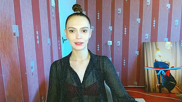 Lady Sunshine  online show from October 30, 2025, 7:43 am