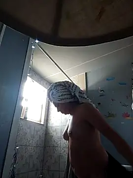 ShysluutGia online show from November 5, 2025, 7:03 pm