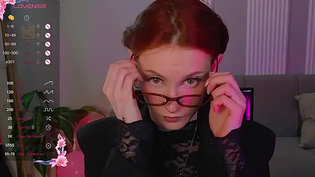 JoYung online show from September 12, 2025, 6:52 pm