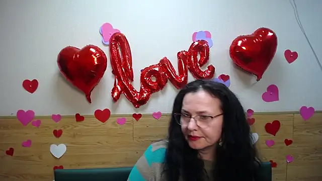 Miroslava Happi online show from March 21, 2025, 6:38 am