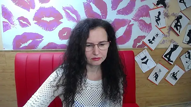 Miroslava Happi online show from September 25, 2025, 5:55 am