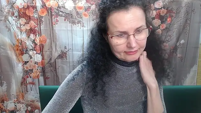 Snapshot of Miroslava_Happi chatting on May 15, 2026, 6:09 am Miroslava Happi online show from May 15, 2026, 6:09 am