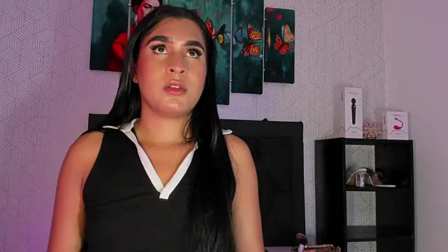 Selena fox7 online show from October 28, 2025, 4:16 am